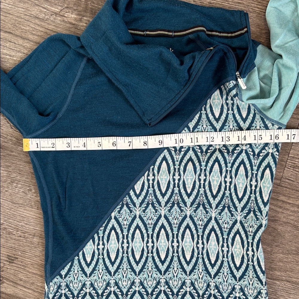 Smartwool Merino 250 Woman’s Quarter Zip Turtleneck Sweater Geometric Teal Aqua - Picture 4 of 8